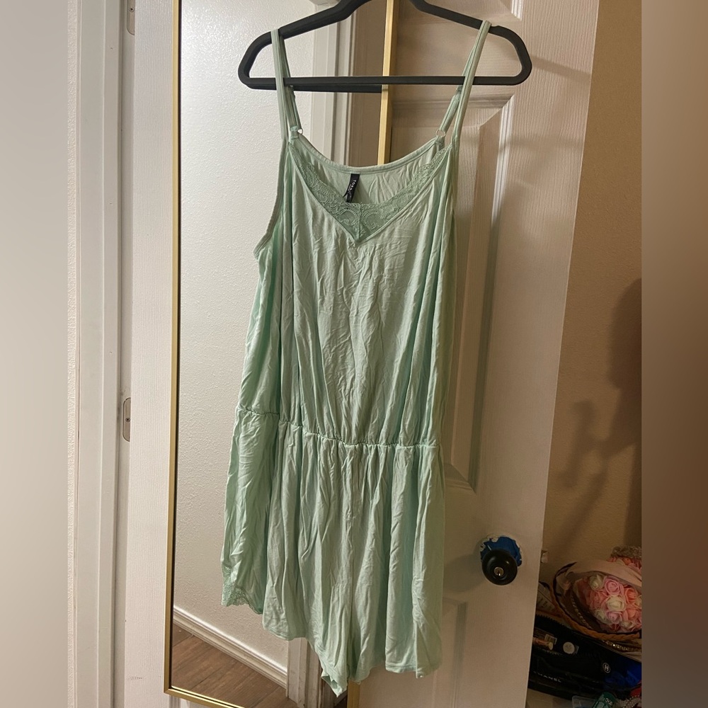 Jumper sleep Torrid